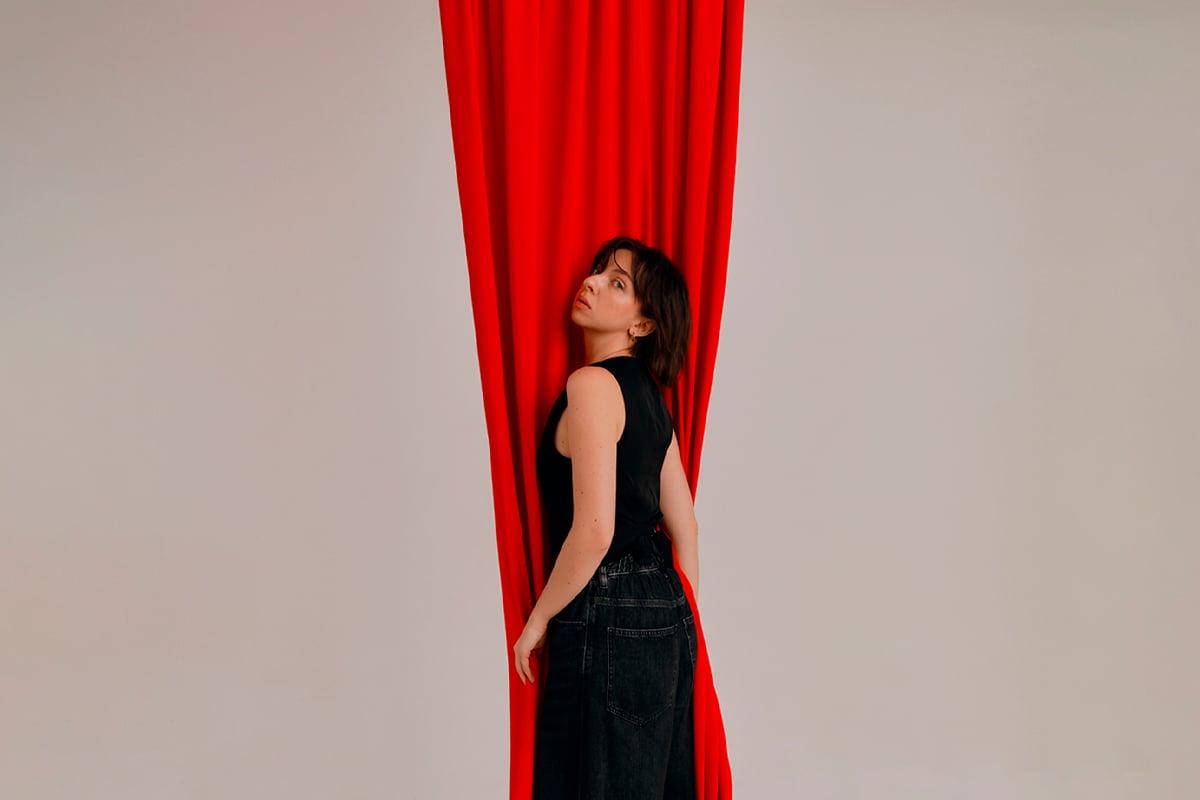 Катя Котофеева. Проверочный стендап концерт